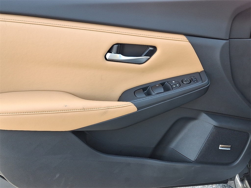 2025 Nissan Sentra SV - Photo 8