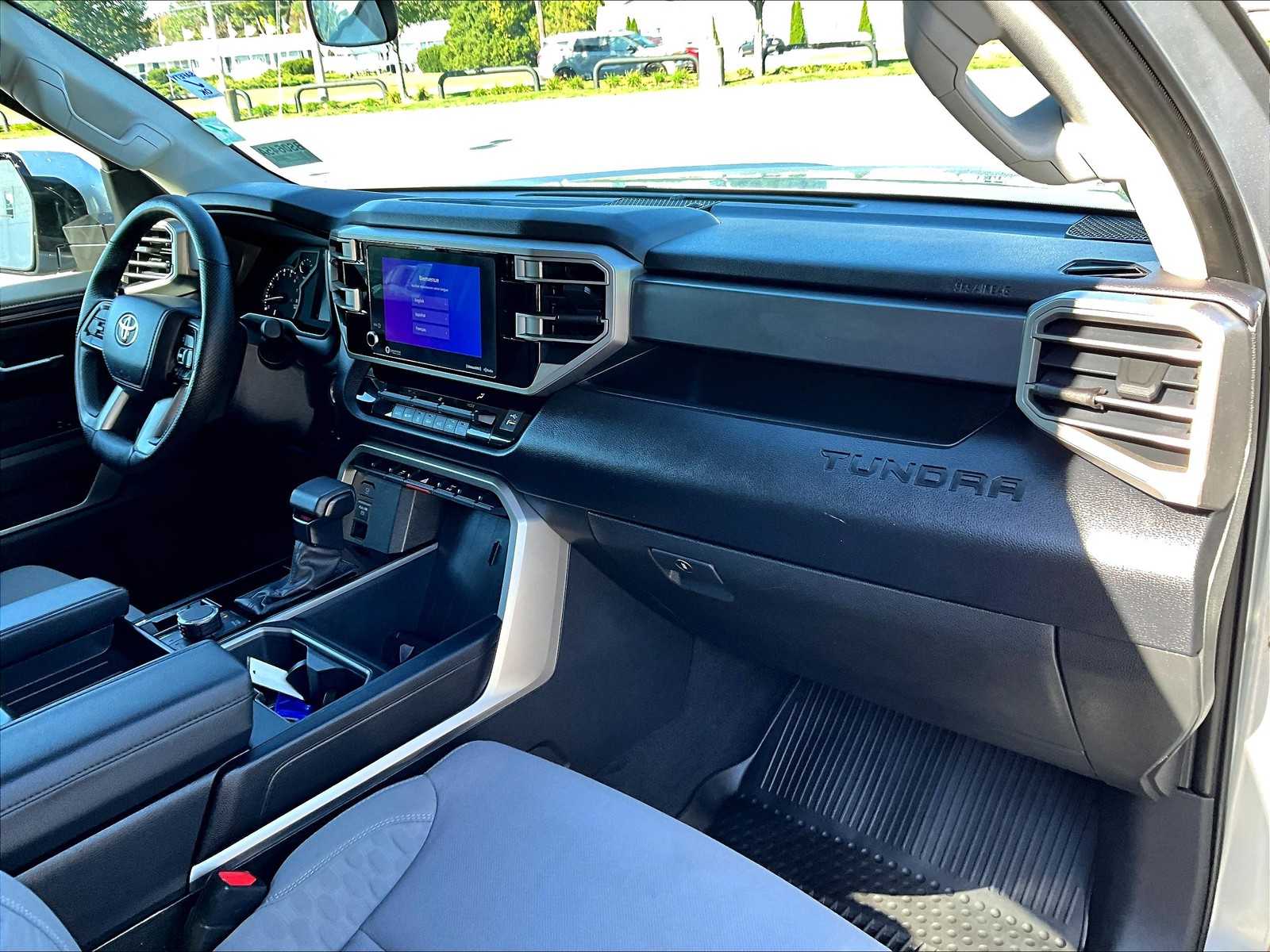 2022 Toyota Tundra SR5 - Photo 14