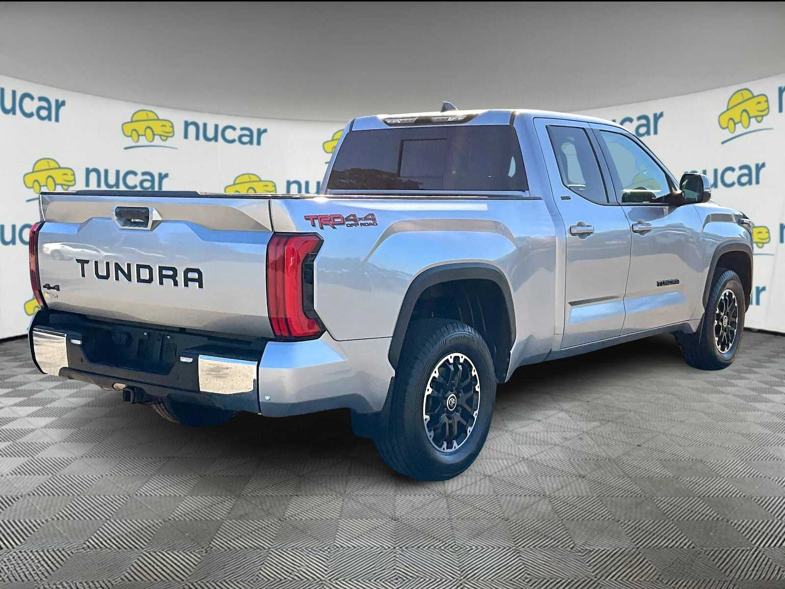2022 Toyota Tundra SR5 - Photo 6