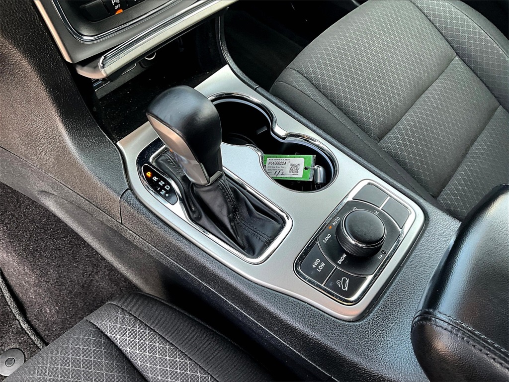 2018 Jeep Grand Cherokee Laredo - Photo 20