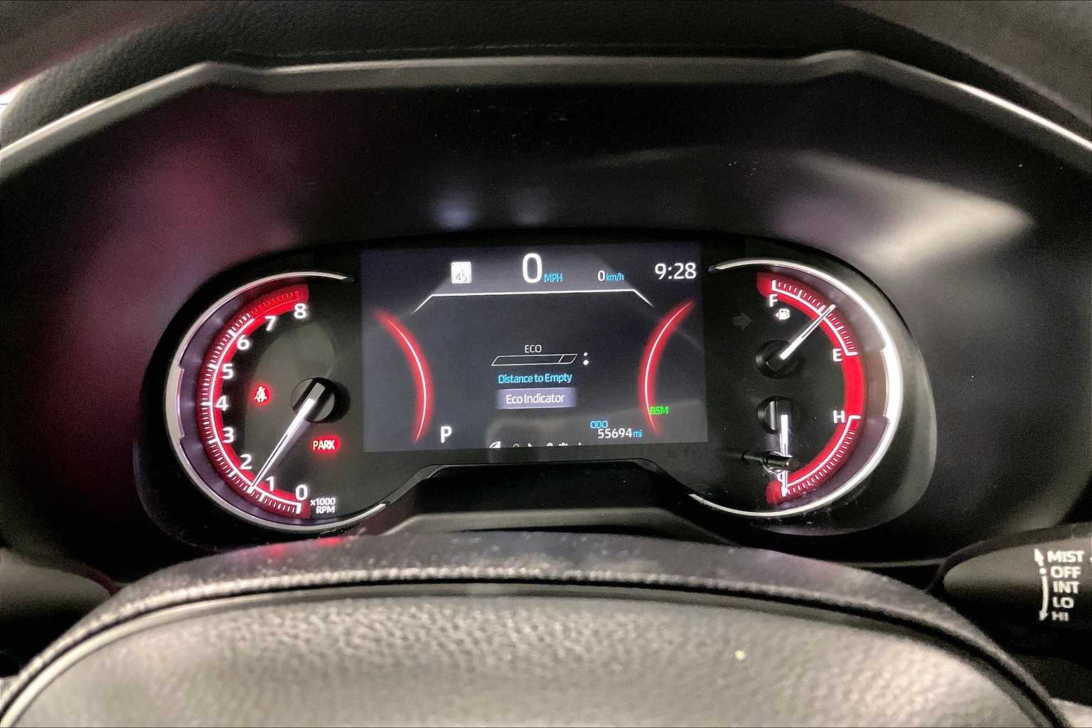2023 Toyota RAV4 XLE - Photo 24