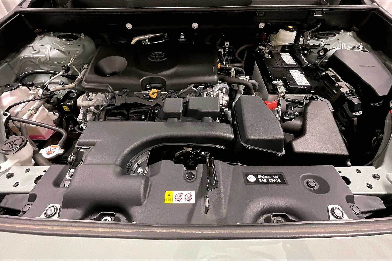 2023 Toyota RAV4 XLE - Photo 29