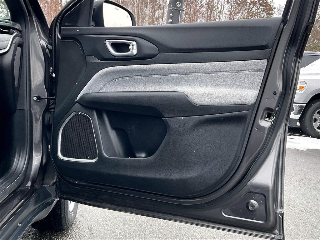 2023 Jeep Compass Latitude - Photo 11