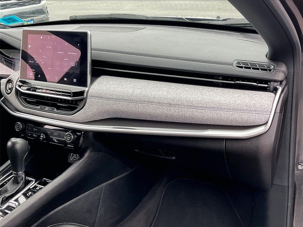 2023 Jeep Compass Latitude - Photo 12