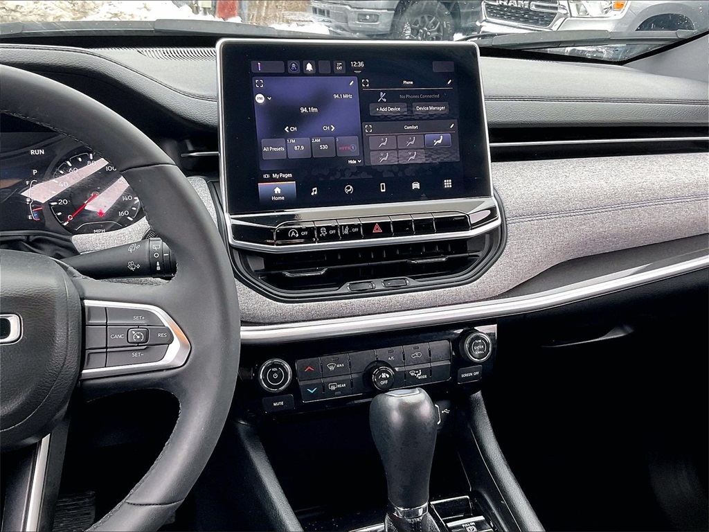 2023 Jeep Compass Latitude - Photo 17