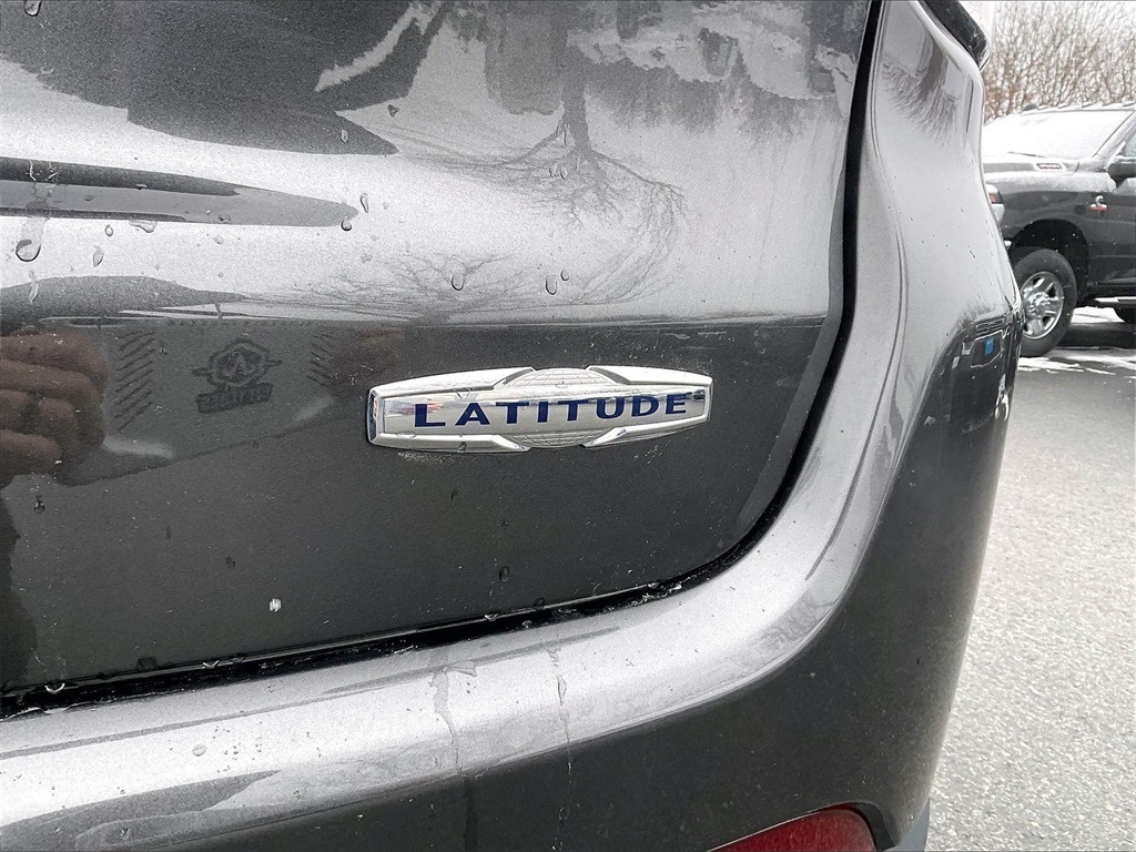 2023 Jeep Compass Latitude - Photo 26