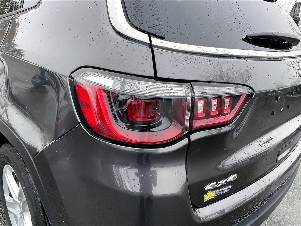 2023 Jeep Compass Latitude - Photo 30