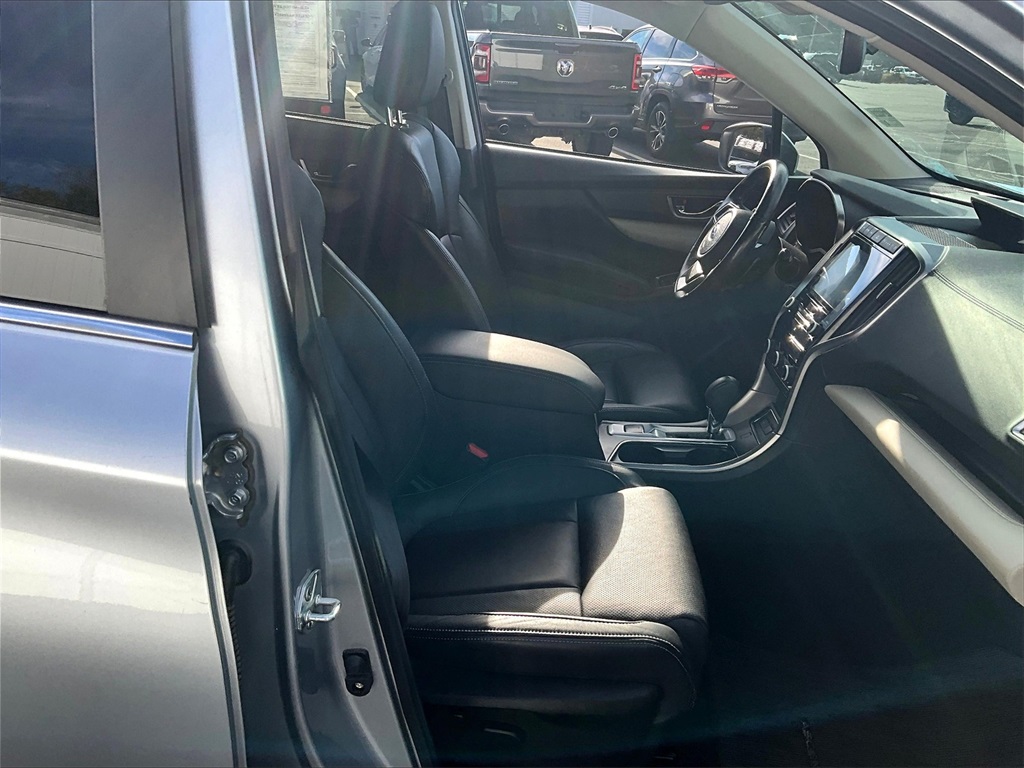 2022 Subaru Ascent Limited - Photo 11