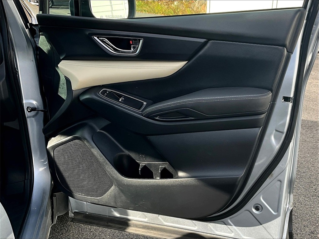 2022 Subaru Ascent Limited - Photo 12