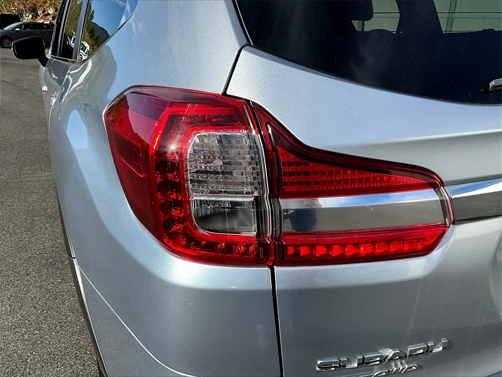 2022 Subaru Ascent Limited - Photo 33