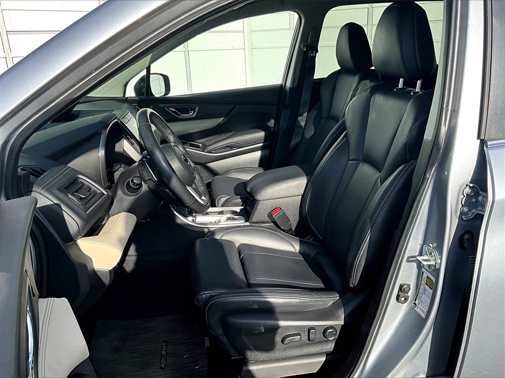 2022 Subaru Ascent Limited - Photo 10