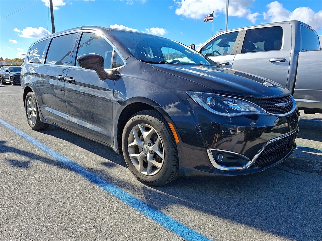 2019 Chrysler Pacifica Touring Plus