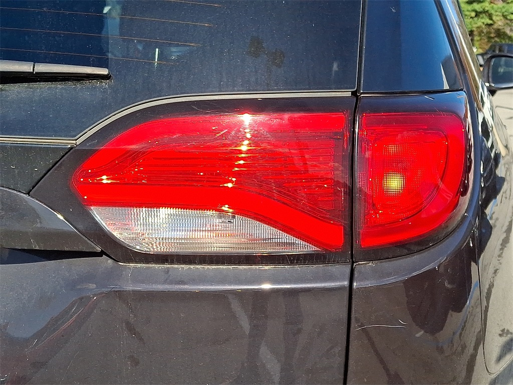 2019 Chrysler Pacifica Touring Plus - Photo 9