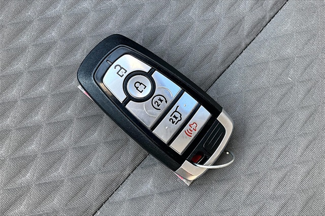 2022 Ford Escape Plug-In Hybrid SE - Photo 11