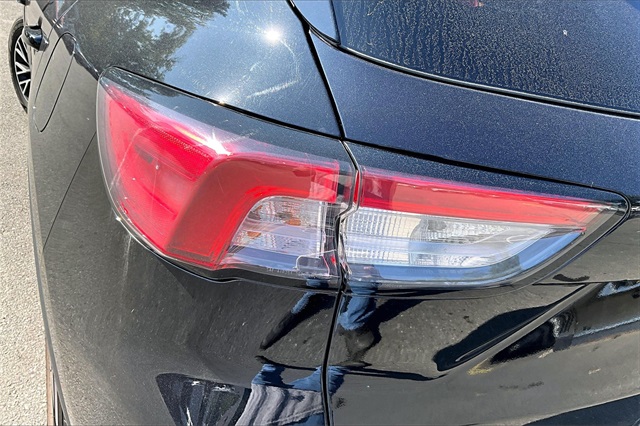 2022 Ford Escape Plug-In Hybrid SE - Photo 31