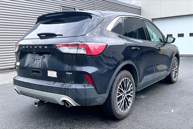 2022 Ford Escape Plug-In Hybrid SE - Photo 4