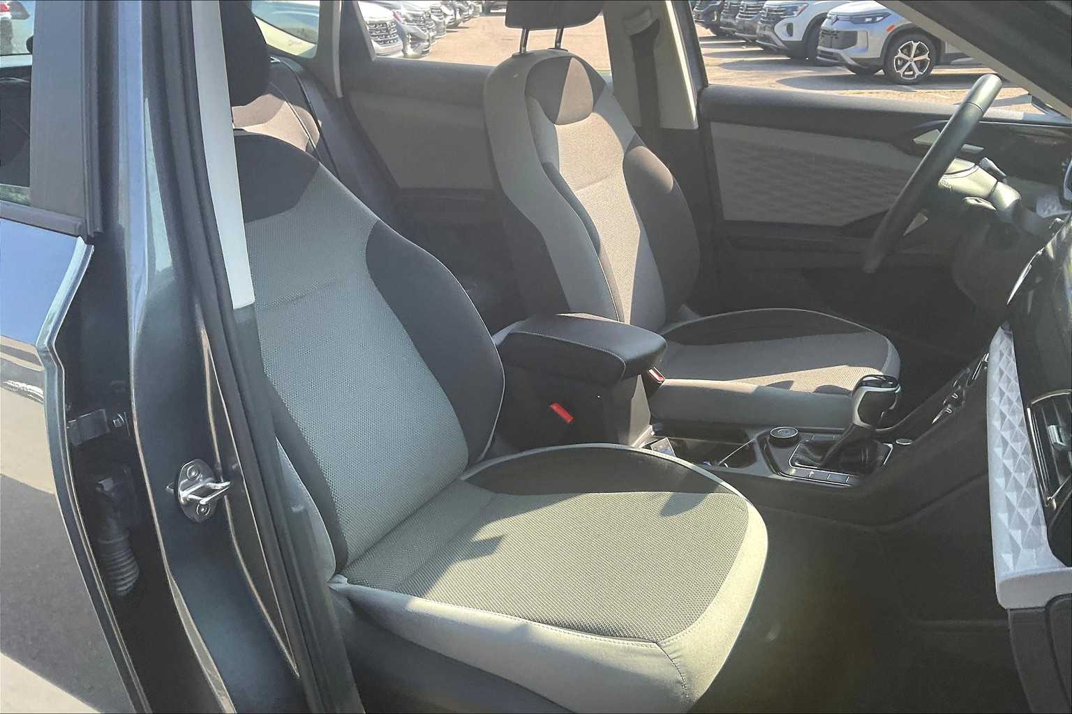 2024 Volkswagen Taos S - Photo 11