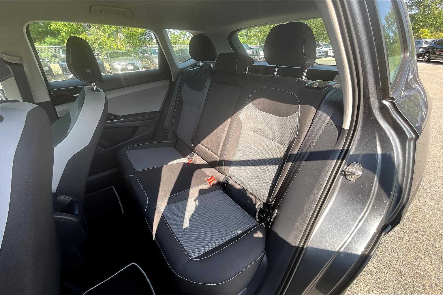 2024 Volkswagen Taos S - Photo 15