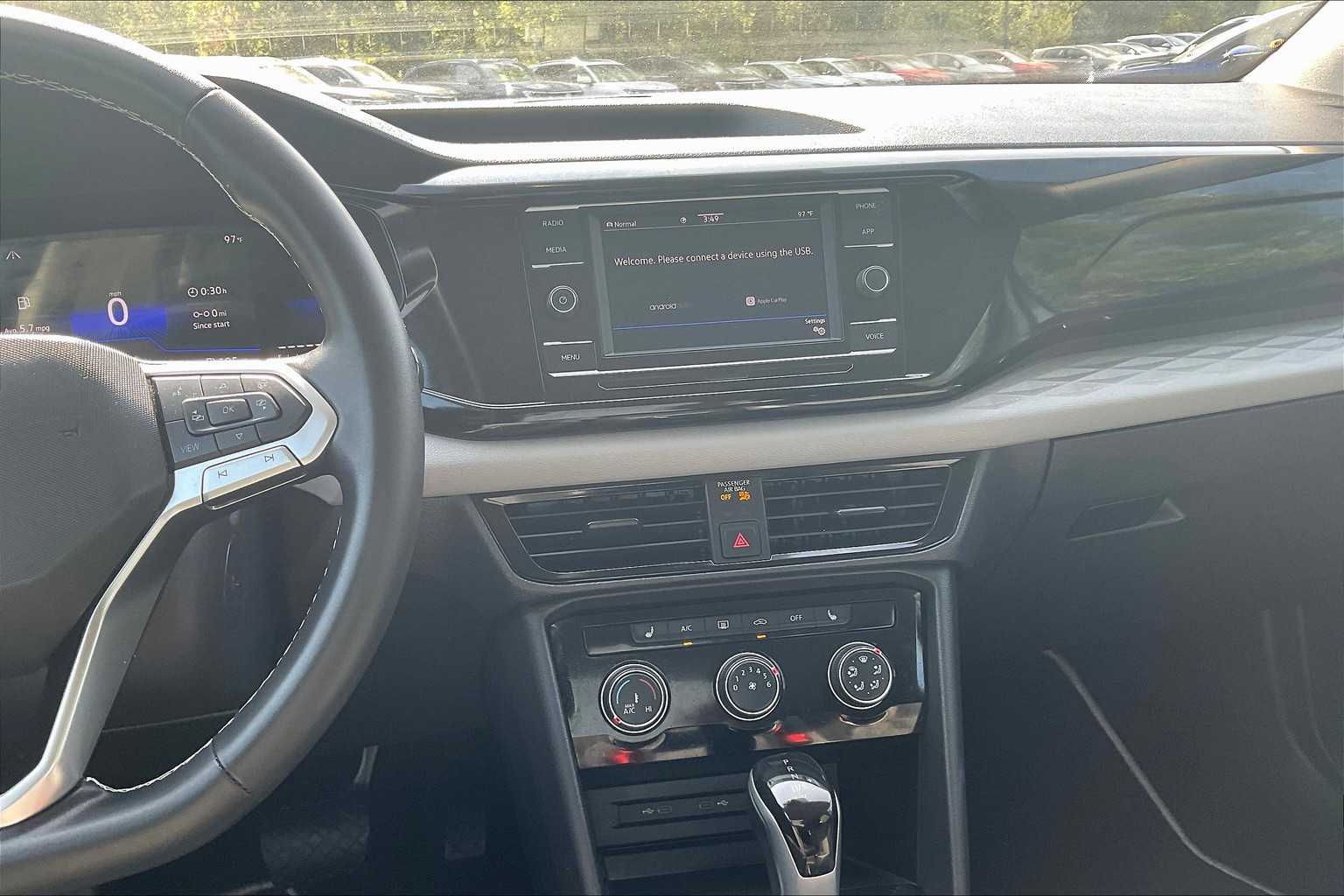 2024 Volkswagen Taos S - Photo 18