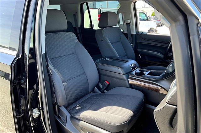 2020 Chevrolet Tahoe LS - Photo 11