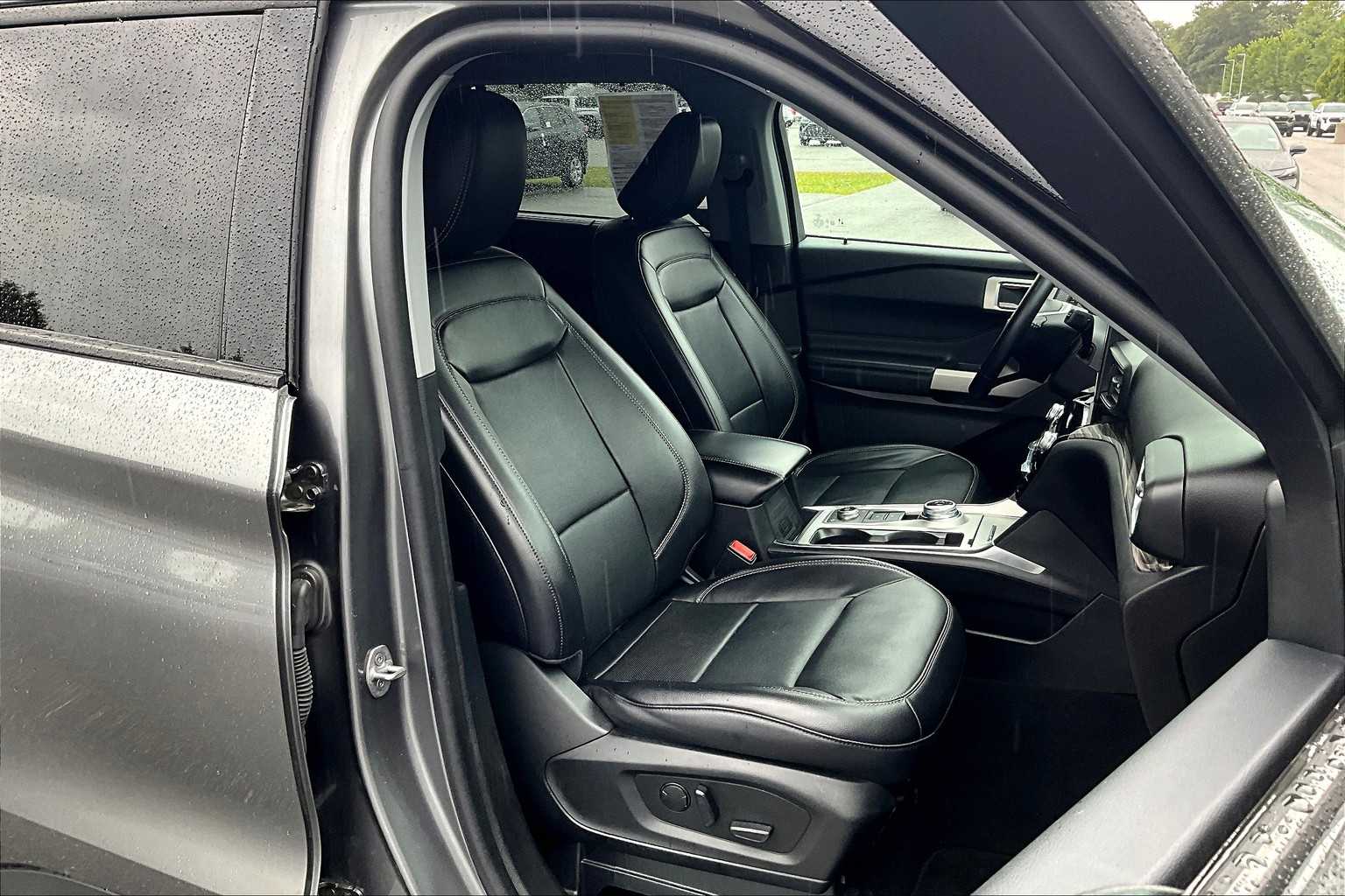 2023 Ford Explorer Limited - Photo 11