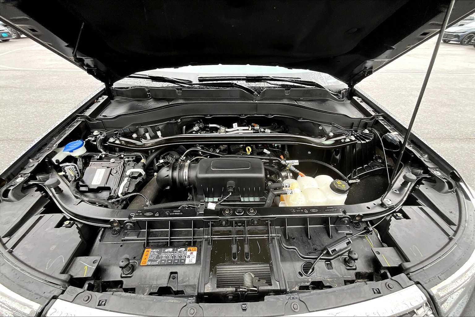 2023 Ford Explorer Limited - Photo 31