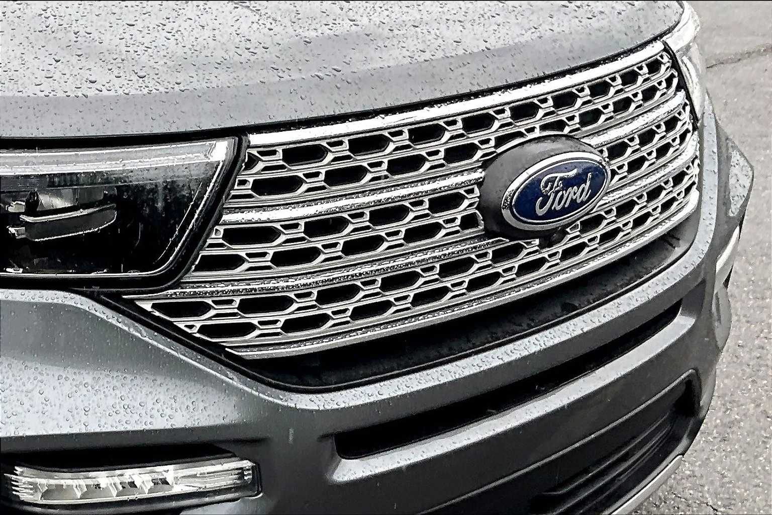 2023 Ford Explorer Limited - Photo 33