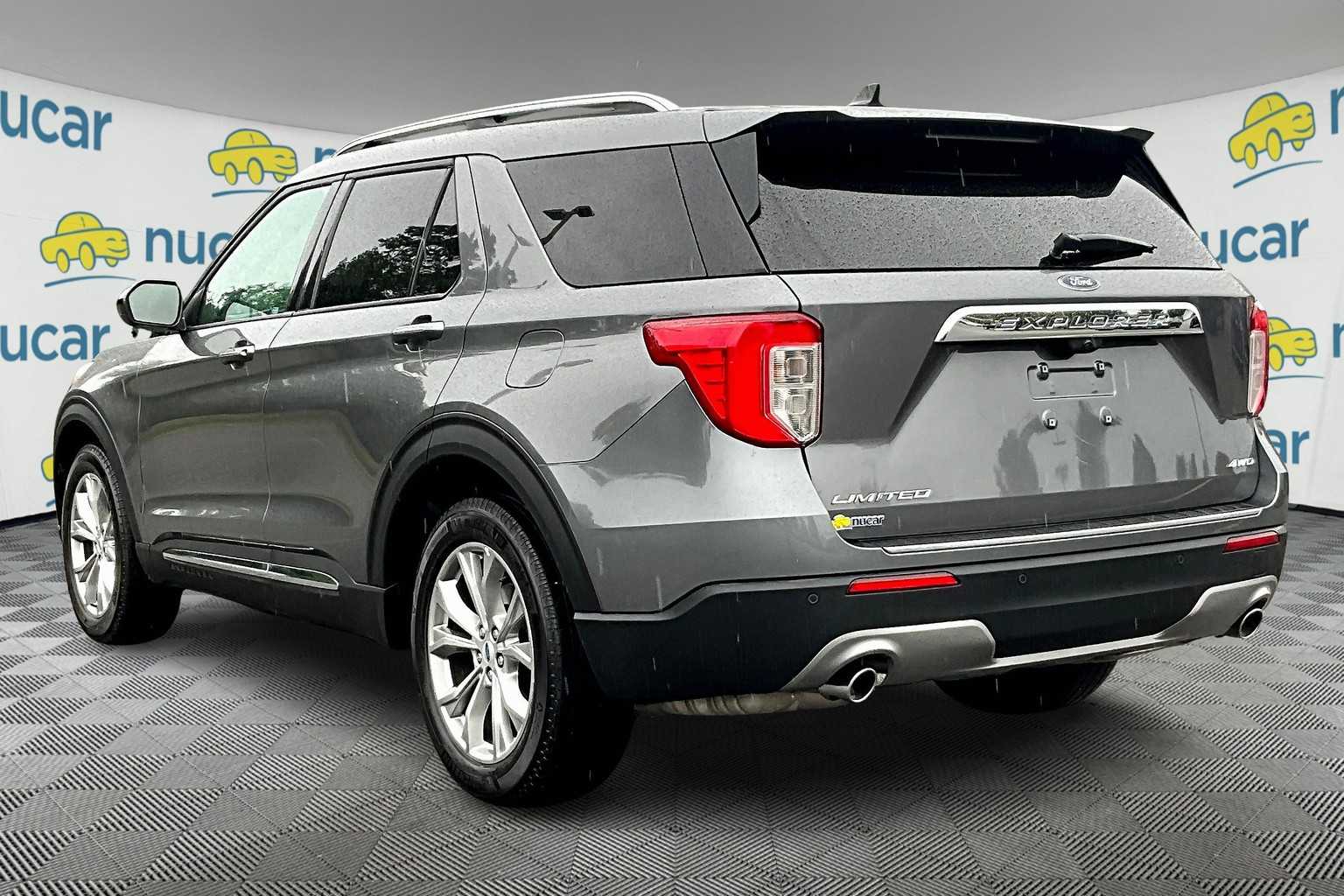 2023 Ford Explorer Limited - Photo 4