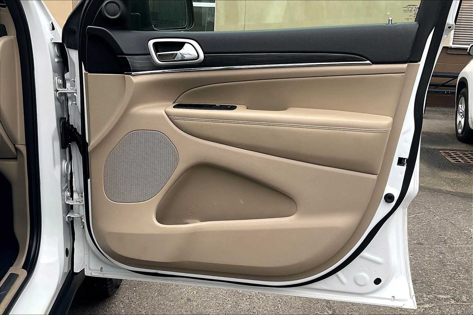 2021 Jeep Grand Cherokee Limited - Photo 12