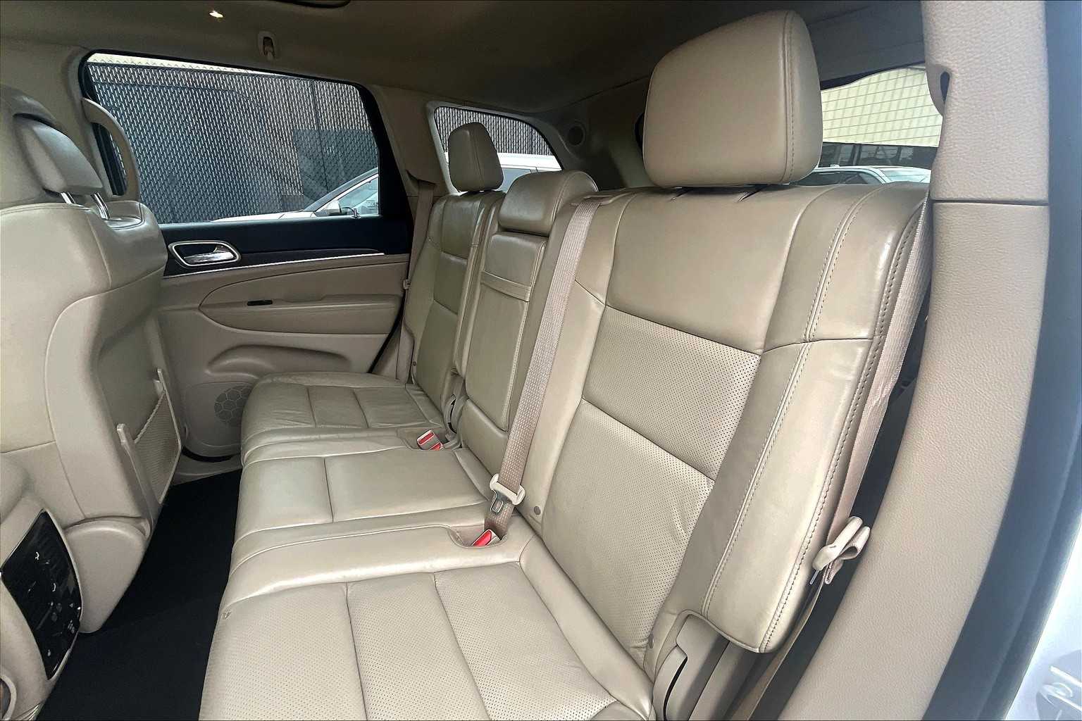 2021 Jeep Grand Cherokee Limited - Photo 15