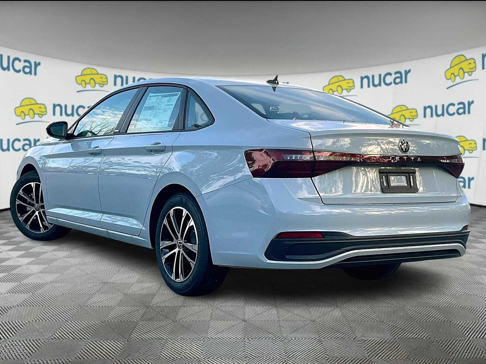 2025 Volkswagen Jetta Sport - Photo 5