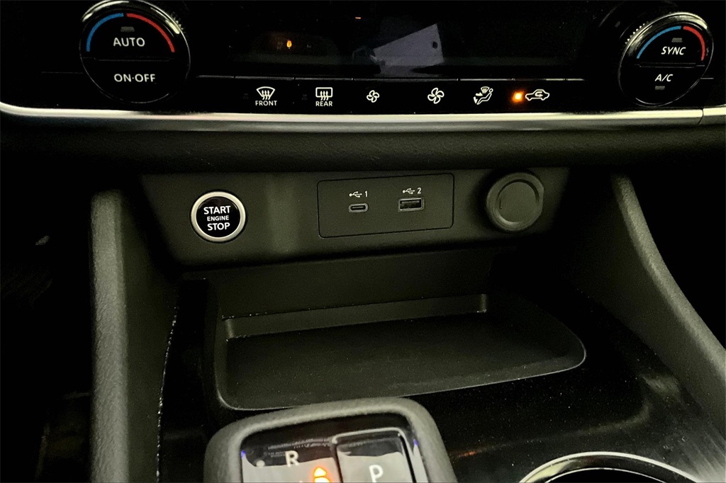 2023 Nissan Rogue SV - Photo 25