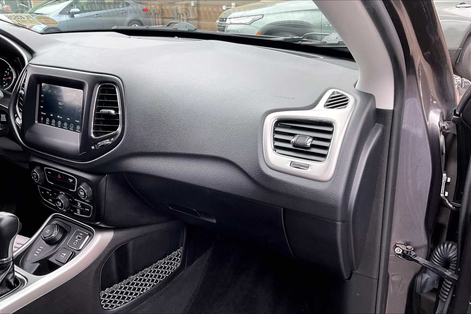 2019 Jeep Compass Latitude - Photo 13