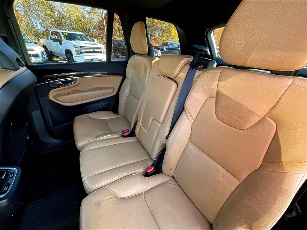 2019 Volvo XC90 T6 Momentum - Photo 14