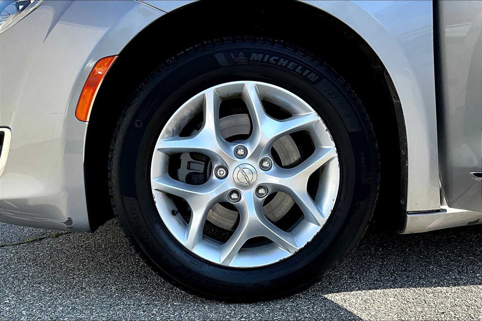 2018 Chrysler Pacifica Touring L Plus - Photo 7