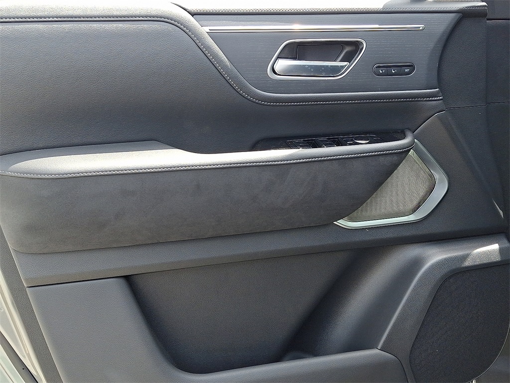 2025 INFINITI QX80 SENSORY - Photo 9