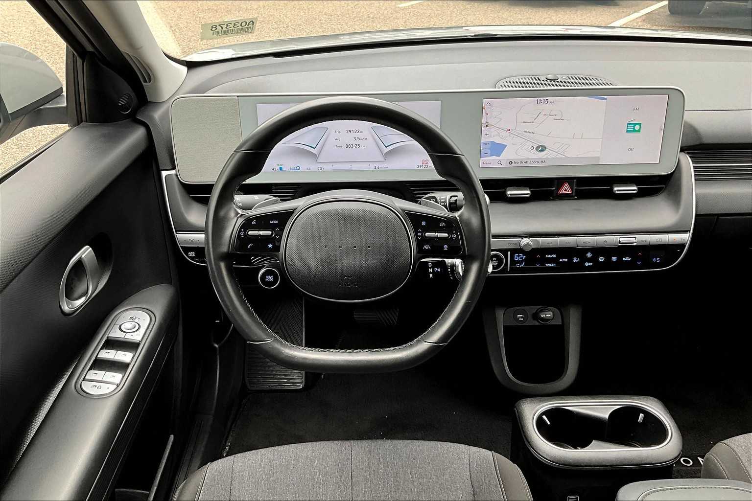 2022 Hyundai IONIQ 5 SE - Photo 17