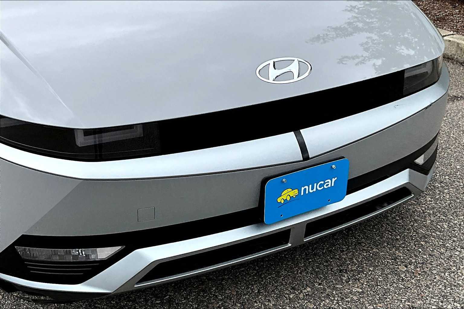 2022 Hyundai IONIQ 5 SE - Photo 29