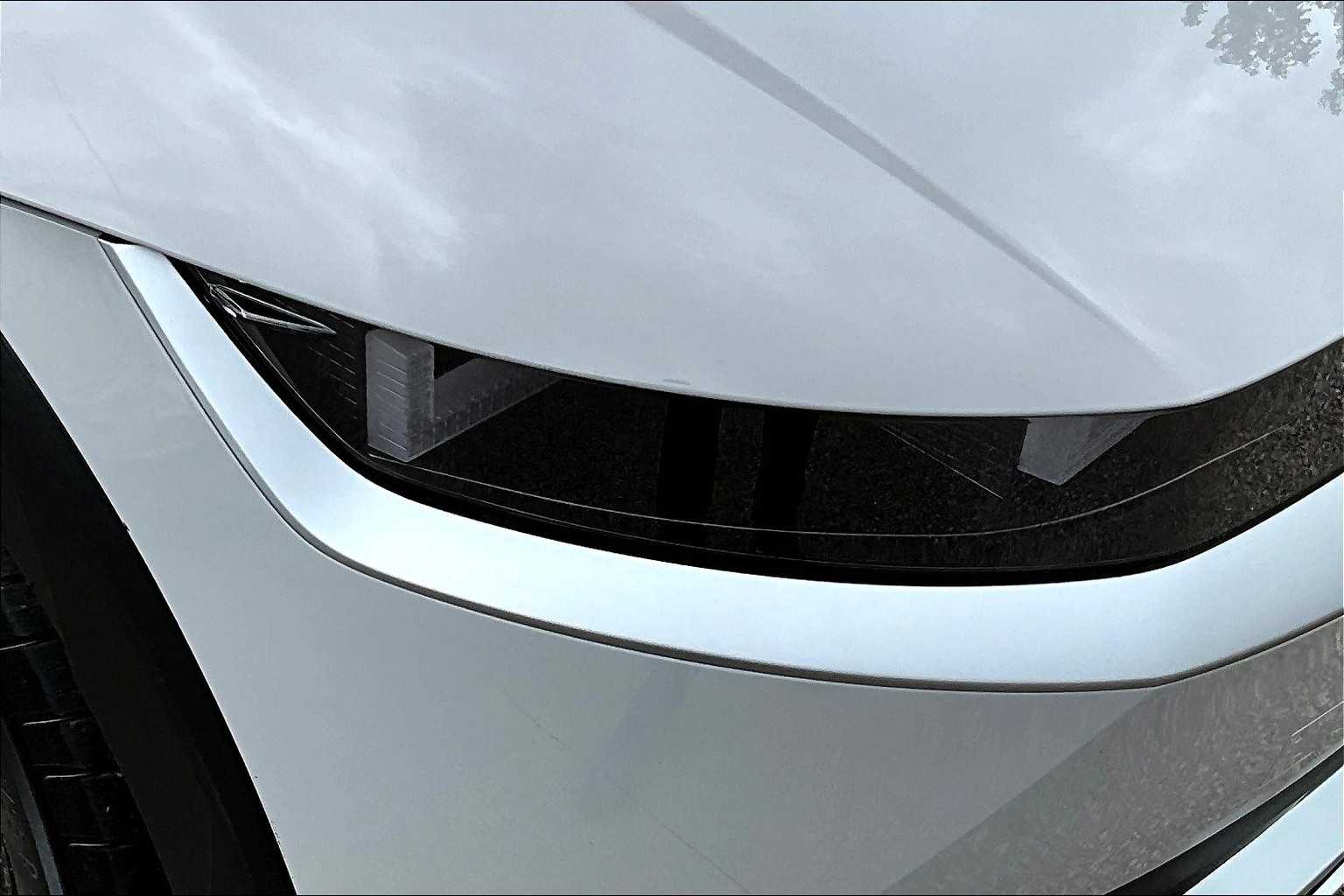 2022 Hyundai IONIQ 5 SE - Photo 30