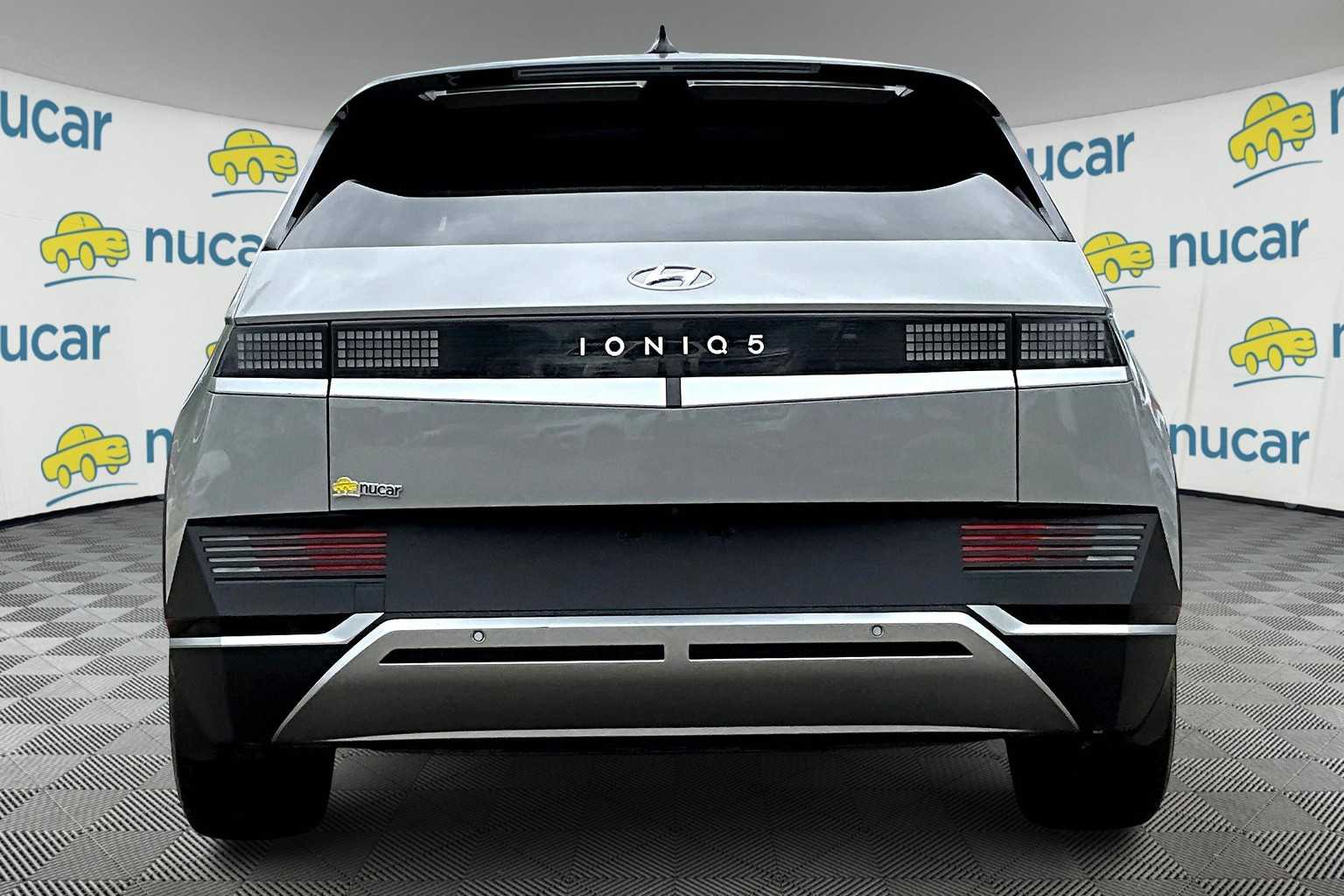 2022 Hyundai IONIQ 5 SE - Photo 5