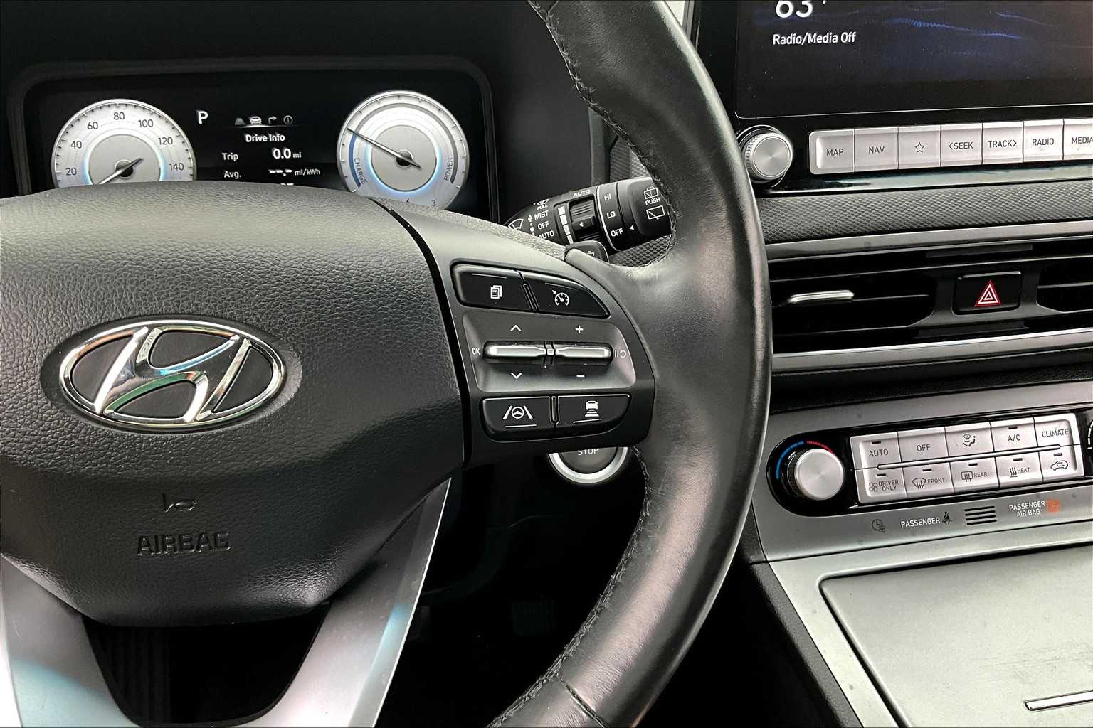 2022 Hyundai Kona Electric Limited - Photo 48