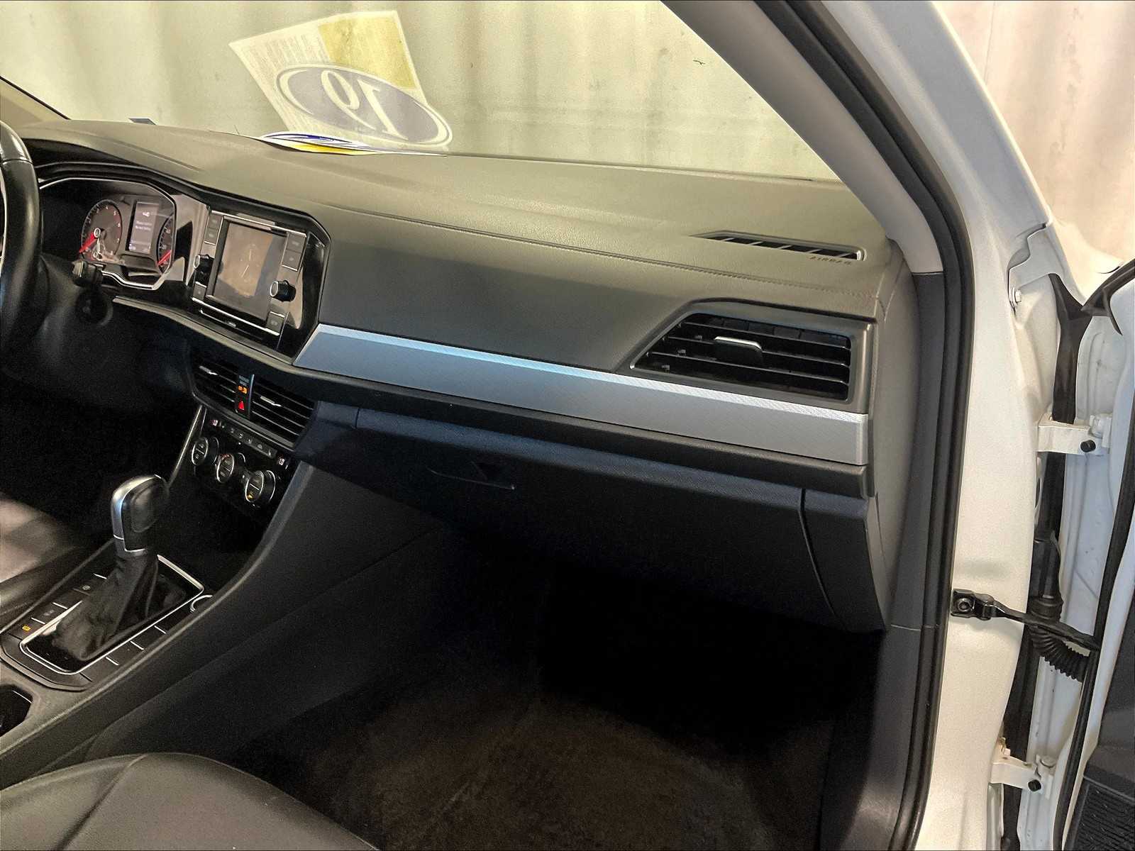 2019 Volkswagen Jetta SE - Photo 13