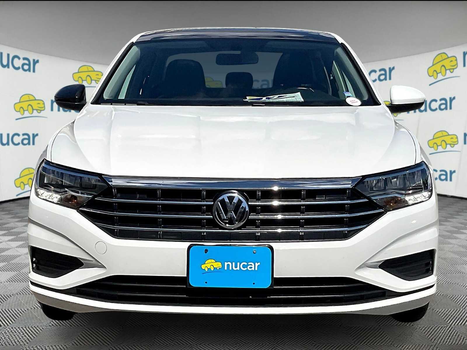 2019 Volkswagen Jetta SE - Photo 2