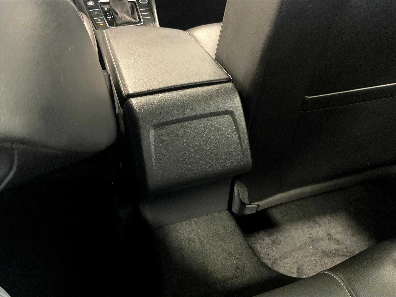 2019 Volkswagen Jetta SE - Photo 28