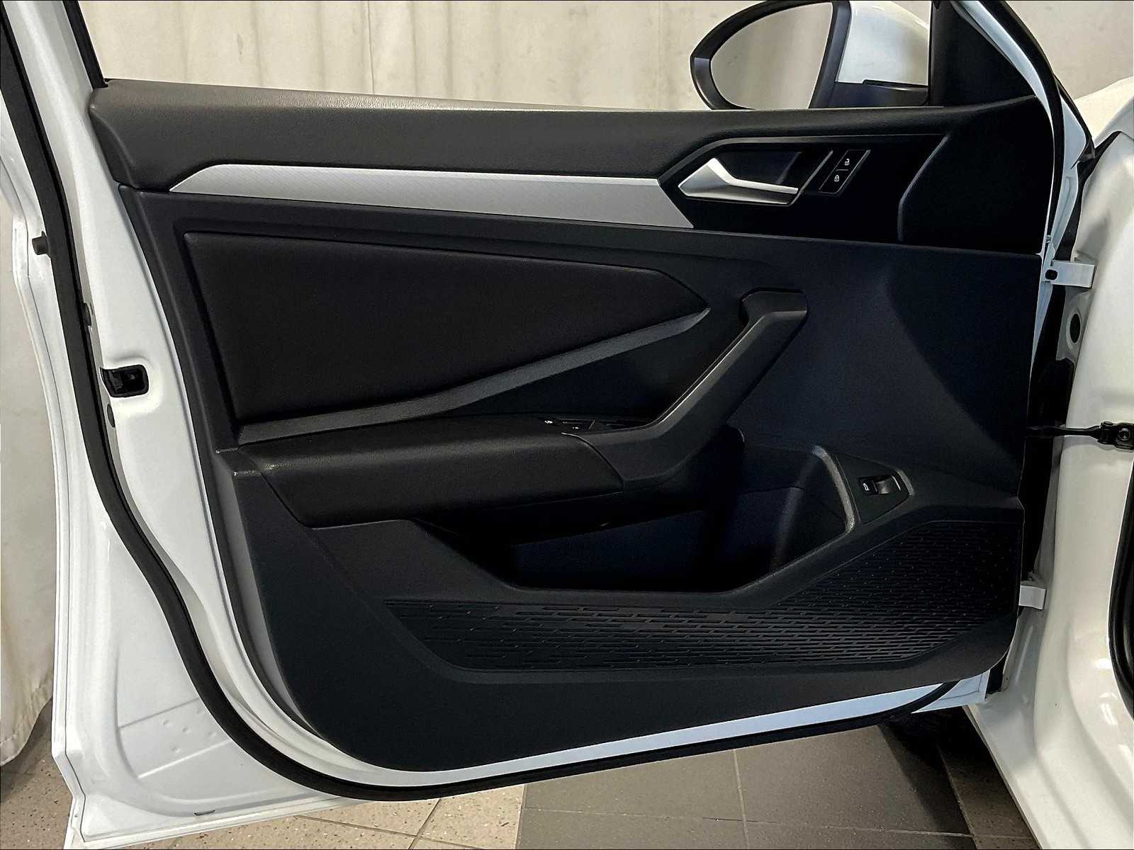 2019 Volkswagen Jetta SE - Photo 9