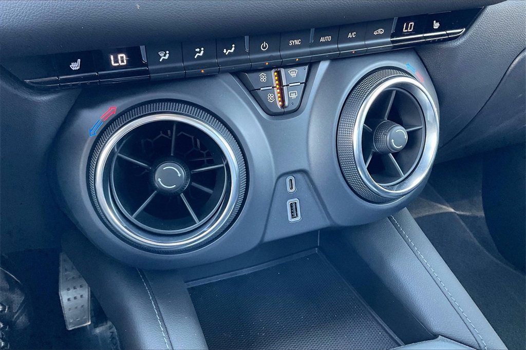 2022 Chevrolet Blazer LT - Photo 24