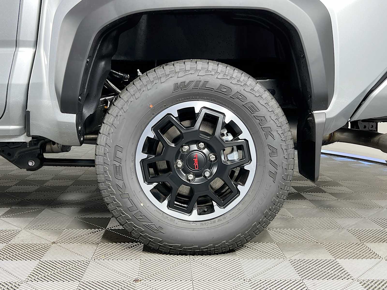 2025 Toyota Tacoma TRD Off Road Hybrid - Photo 18