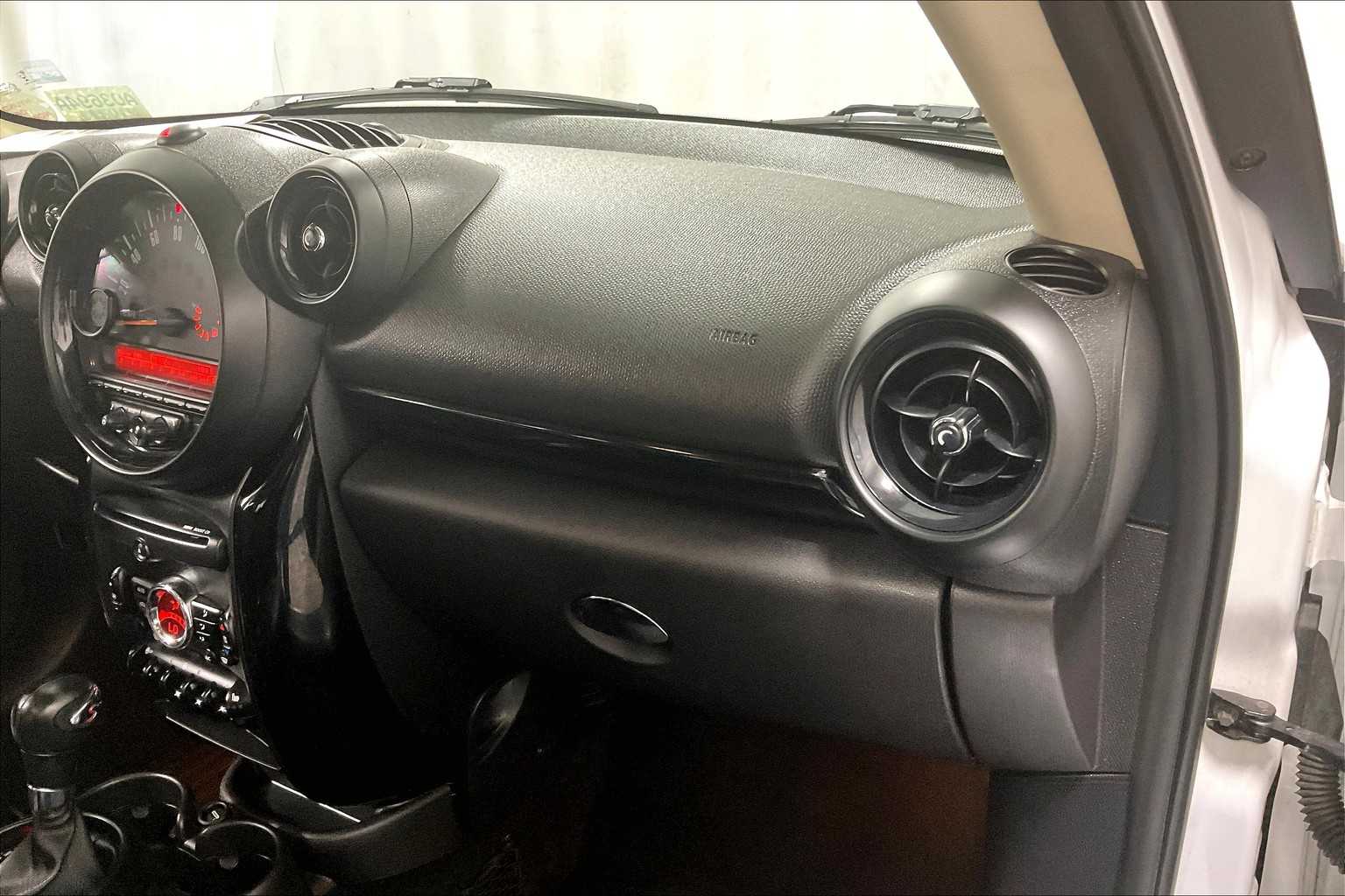 2015 MINI Cooper Countryman S - Photo 13