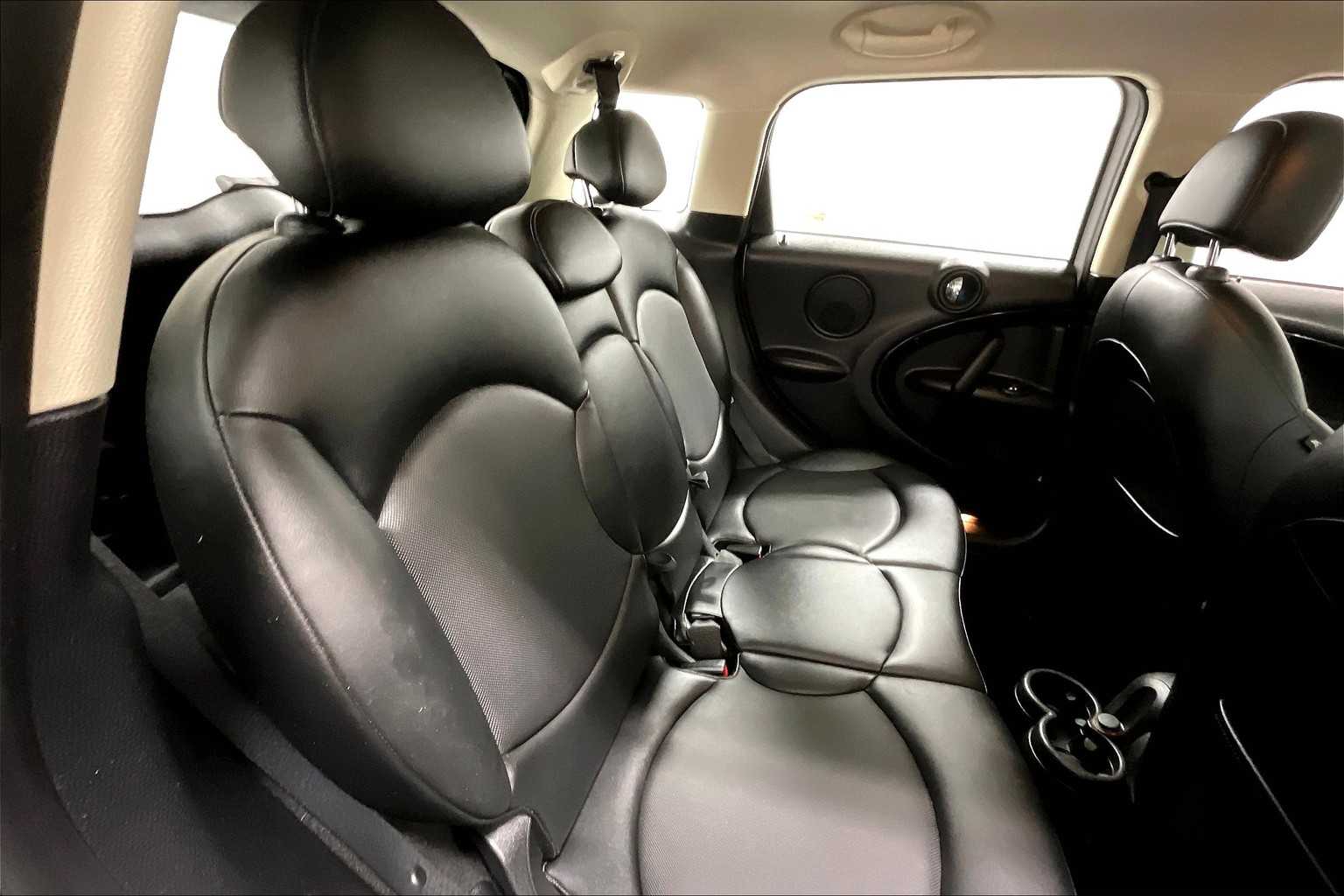 2015 MINI Cooper Countryman S - Photo 16