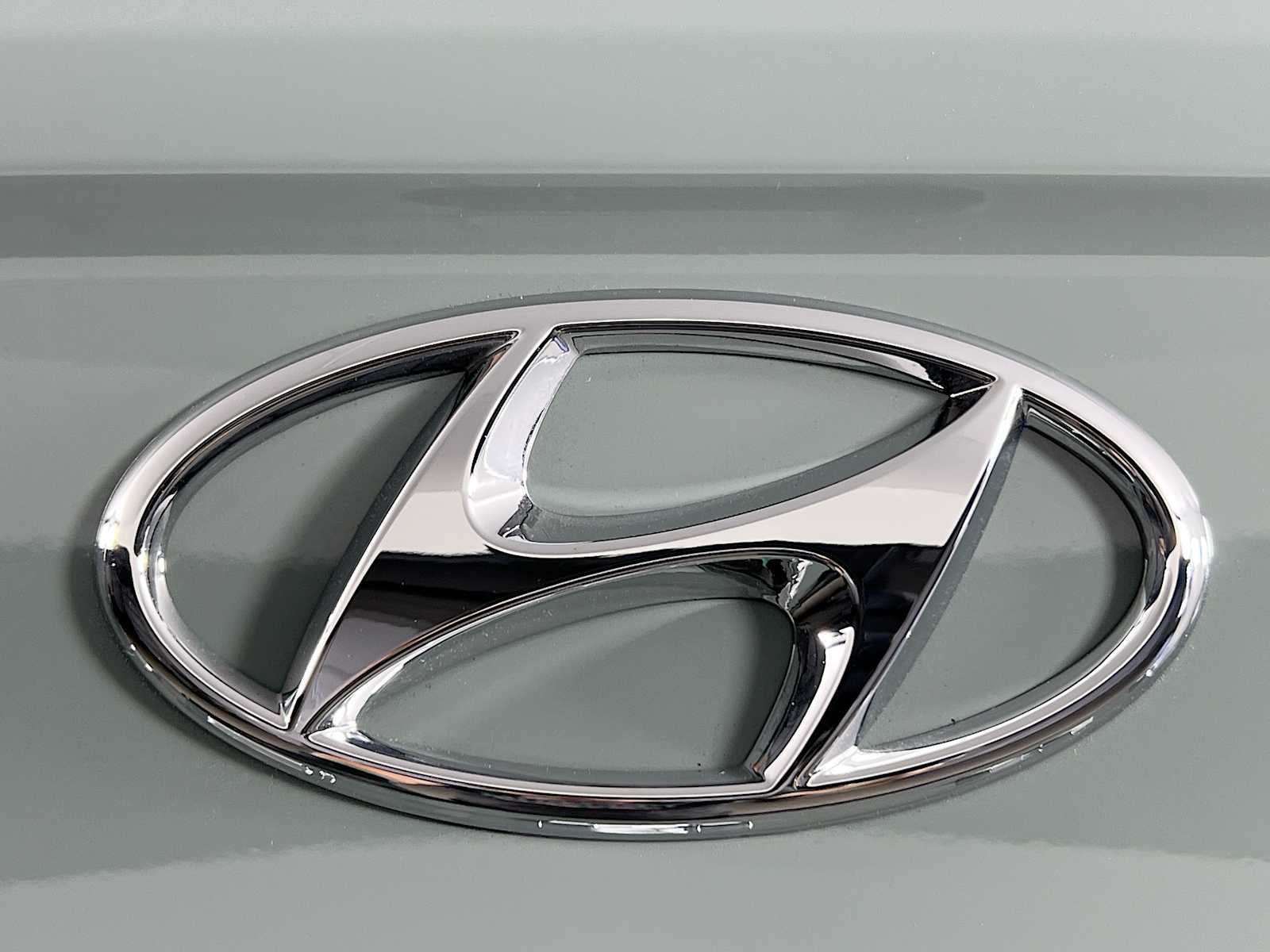 2025 Hyundai Venue Limited - Photo 18